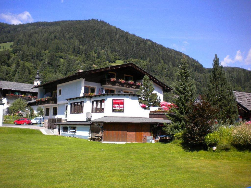 Bed and Breakfast Gaestehaus Sagmeister Бад Кляйнкирххайм Экстерьер фото